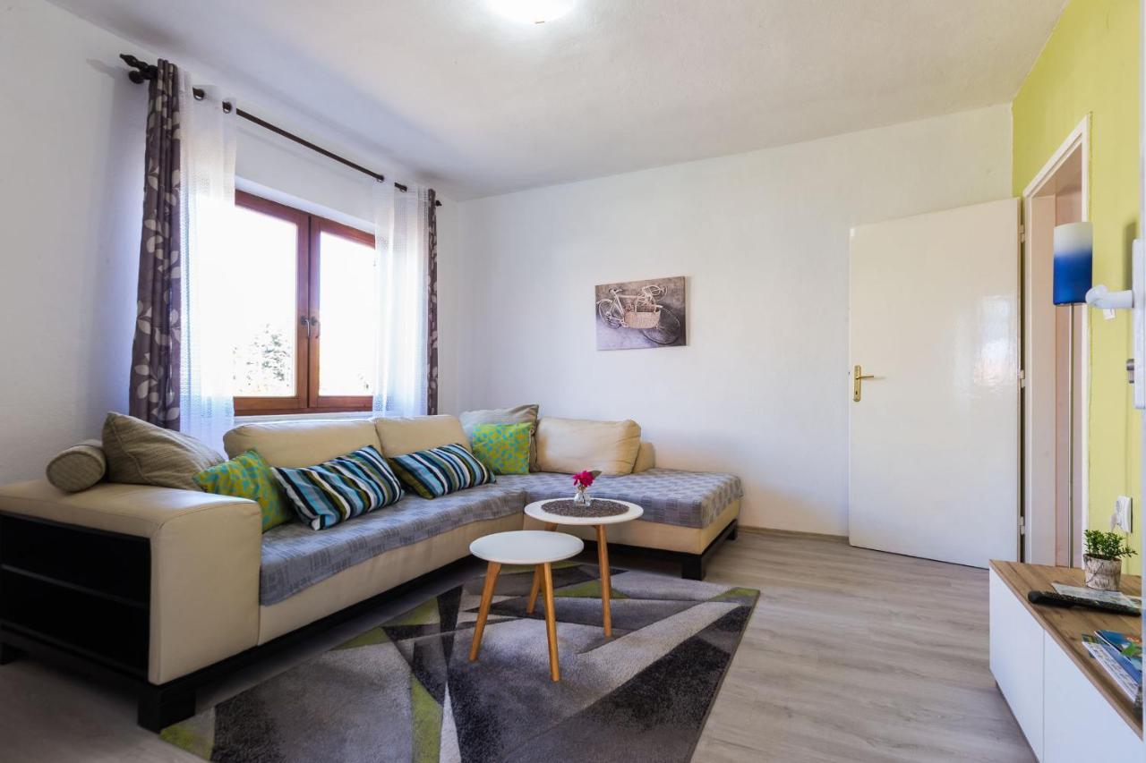 Makalu Apartma *