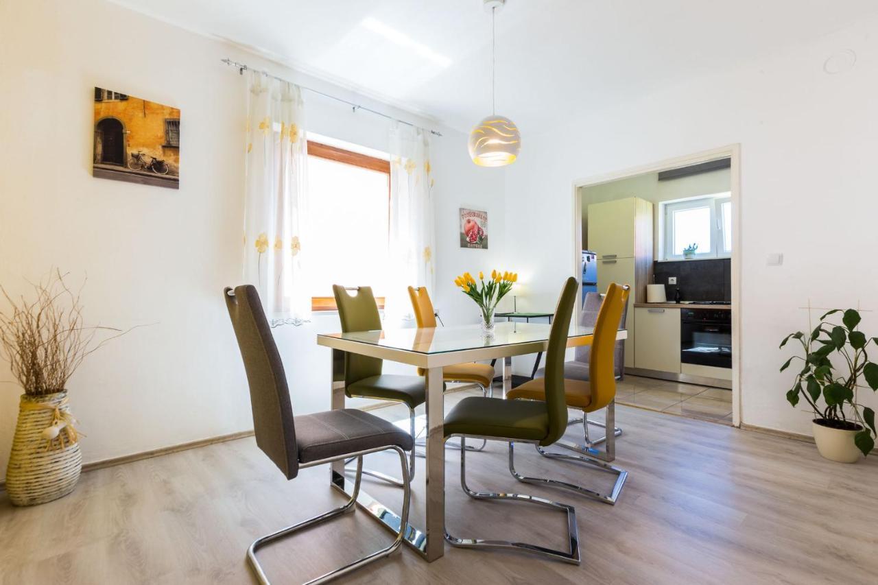 Apartma Makalu *